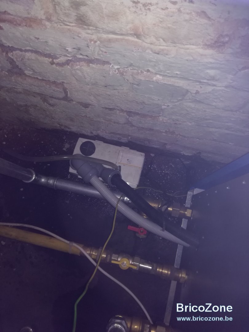 évacutation d'eau chaudière condensation — free download