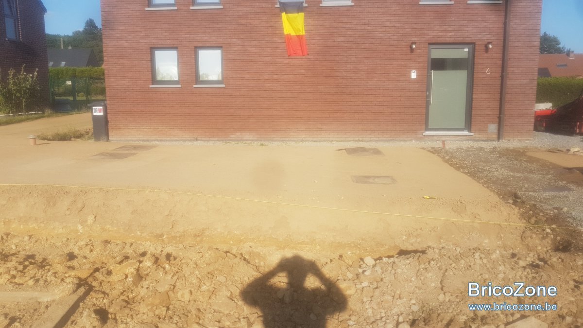 26830_214205232f7cb02eae15693bf3ede222.jpg