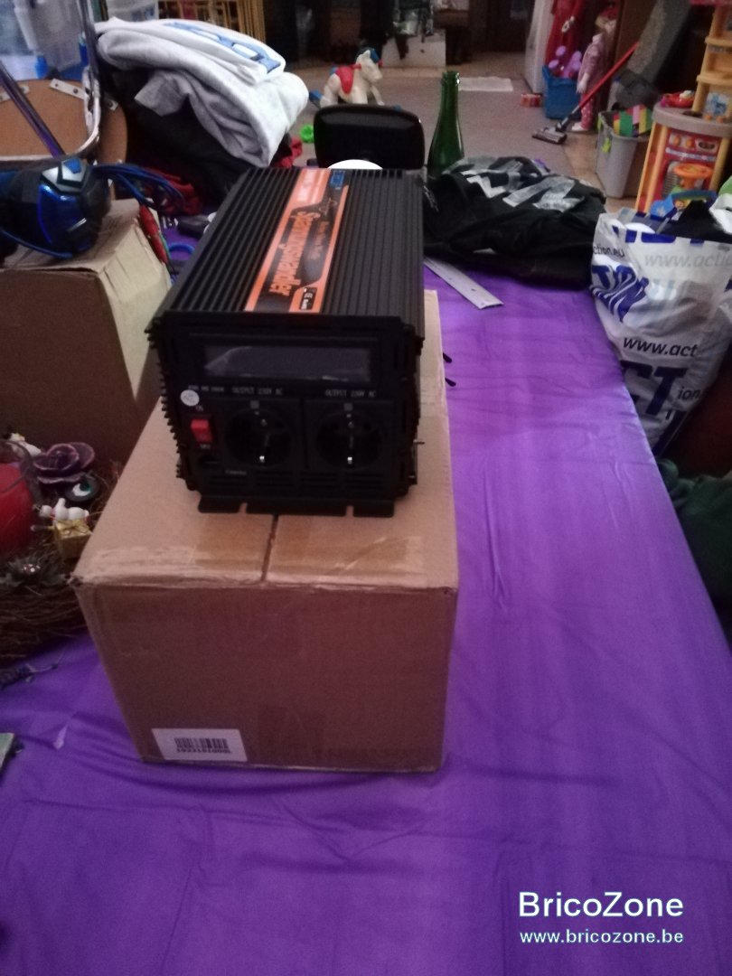 transformateur 12V 220V.jpg