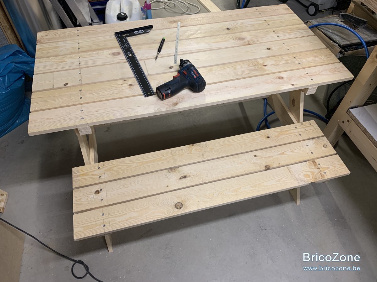 Table_8550.JPG