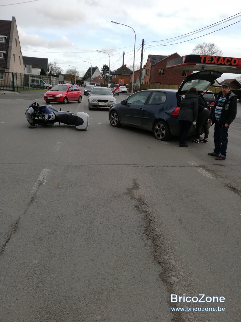 accident moto 2020 ghlin.jpg