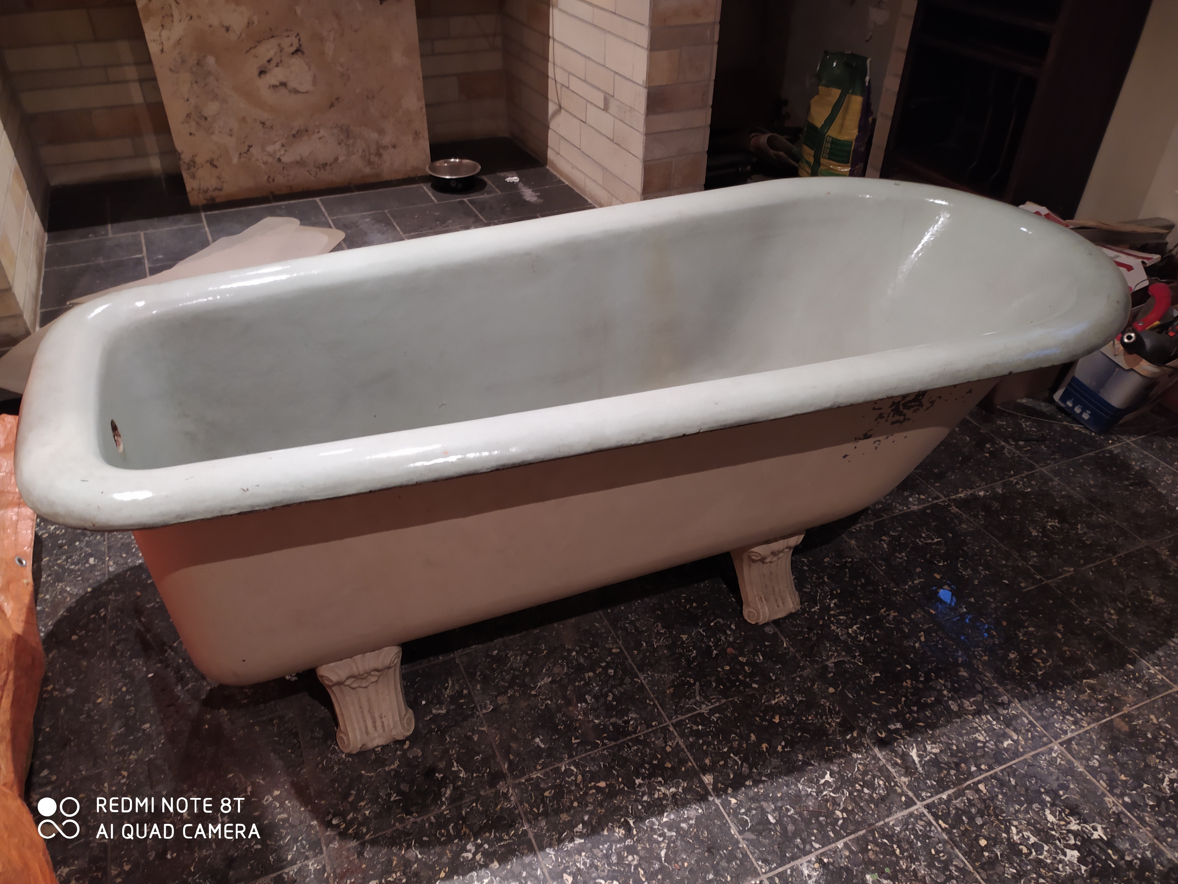 Baignoires fonte anciennes