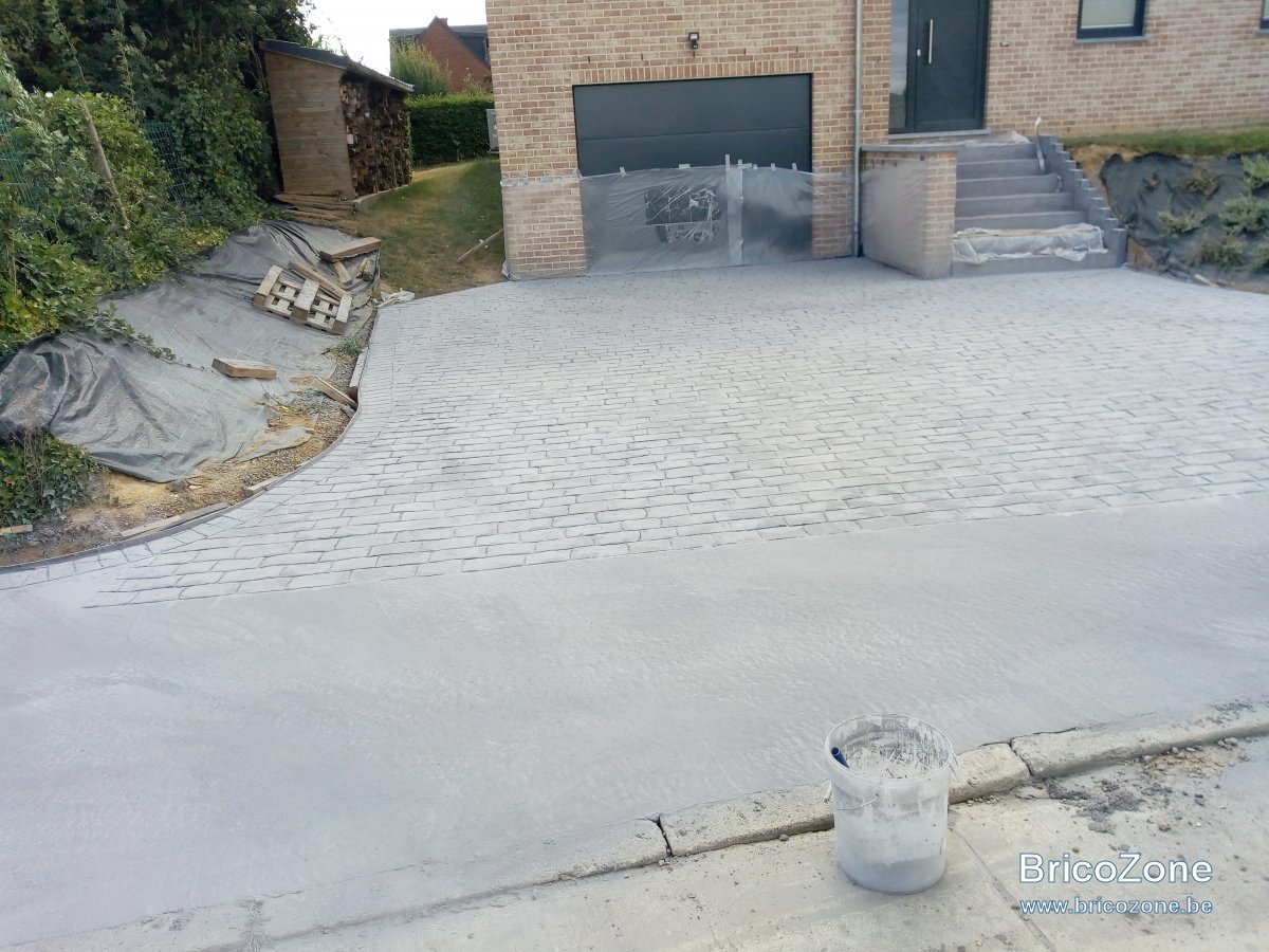 Poncer terrasse en béton imprimé qui s'arrache — free download