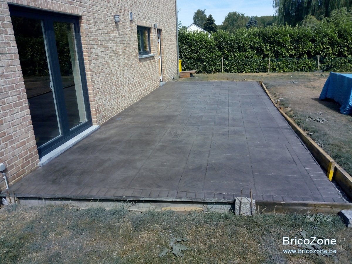 Poncer terrasse en béton imprimé qui s'arrache — free download