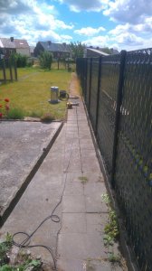 allee_jardin_exterieur.JPG