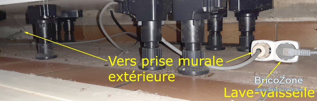 Prise lave-vaisselle.jpg