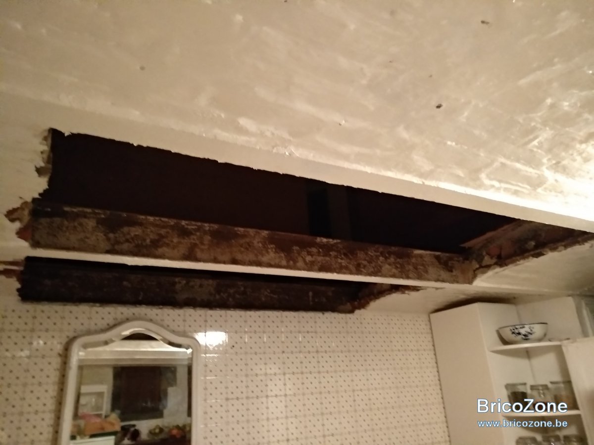 plafond cuisine 1.jpg
