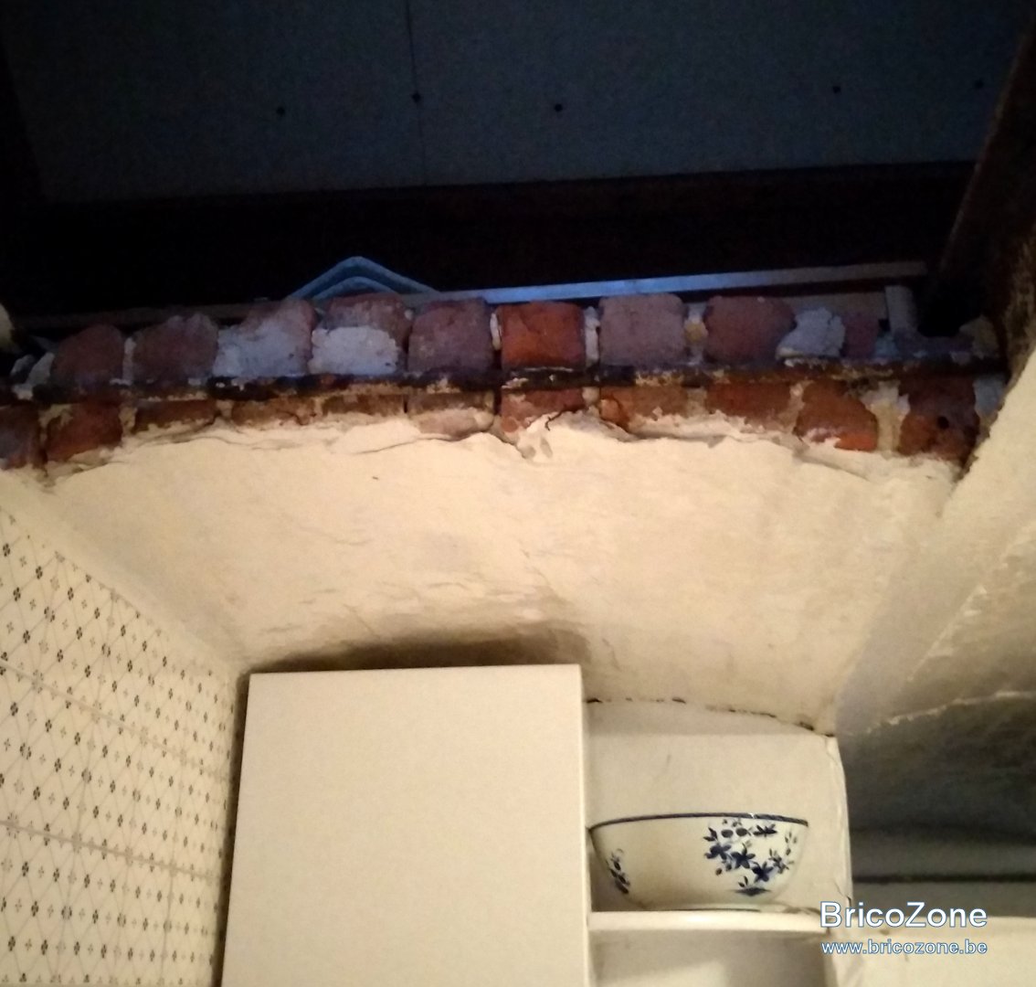 tirant plafond.jpg