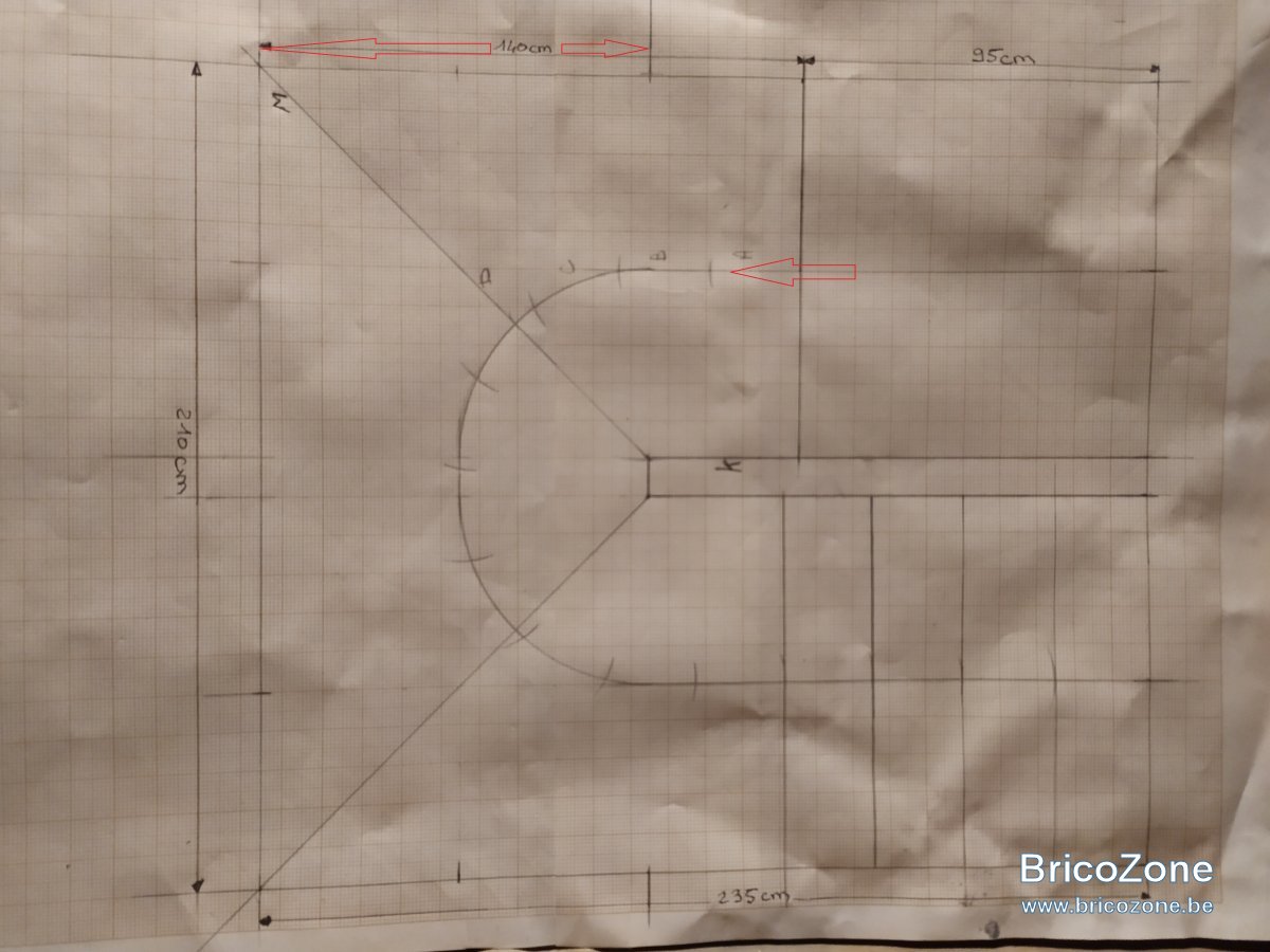 escalier dimensions.jpg