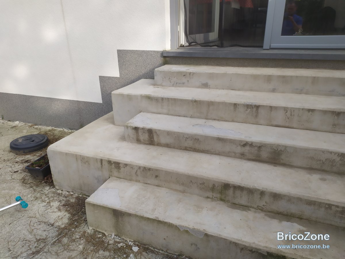 EscalierExtérieur1.jpg