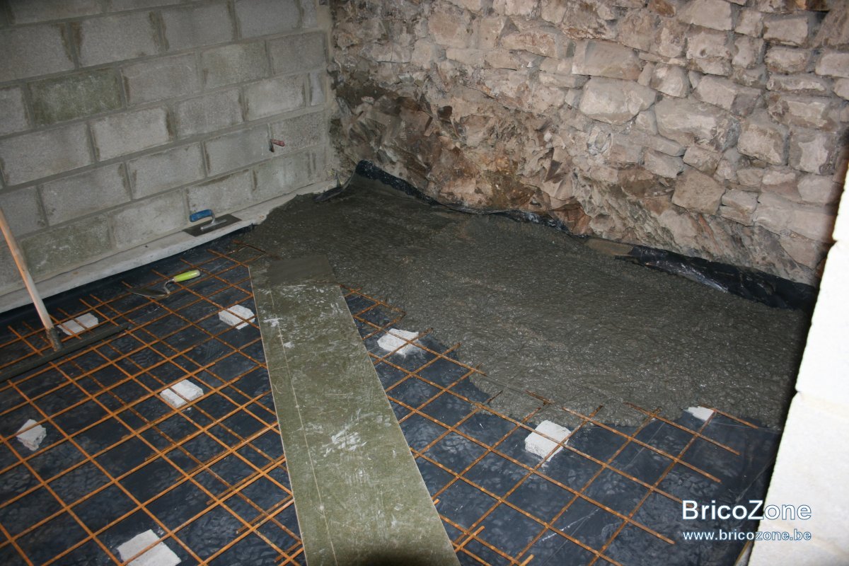 Humidité entre fondation et dalle en béton BricoZone — free download