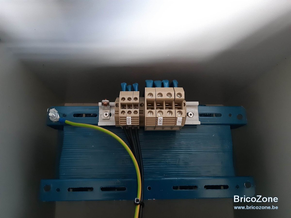 Raccordement Transformateur 400v tri vers 230tri — free download