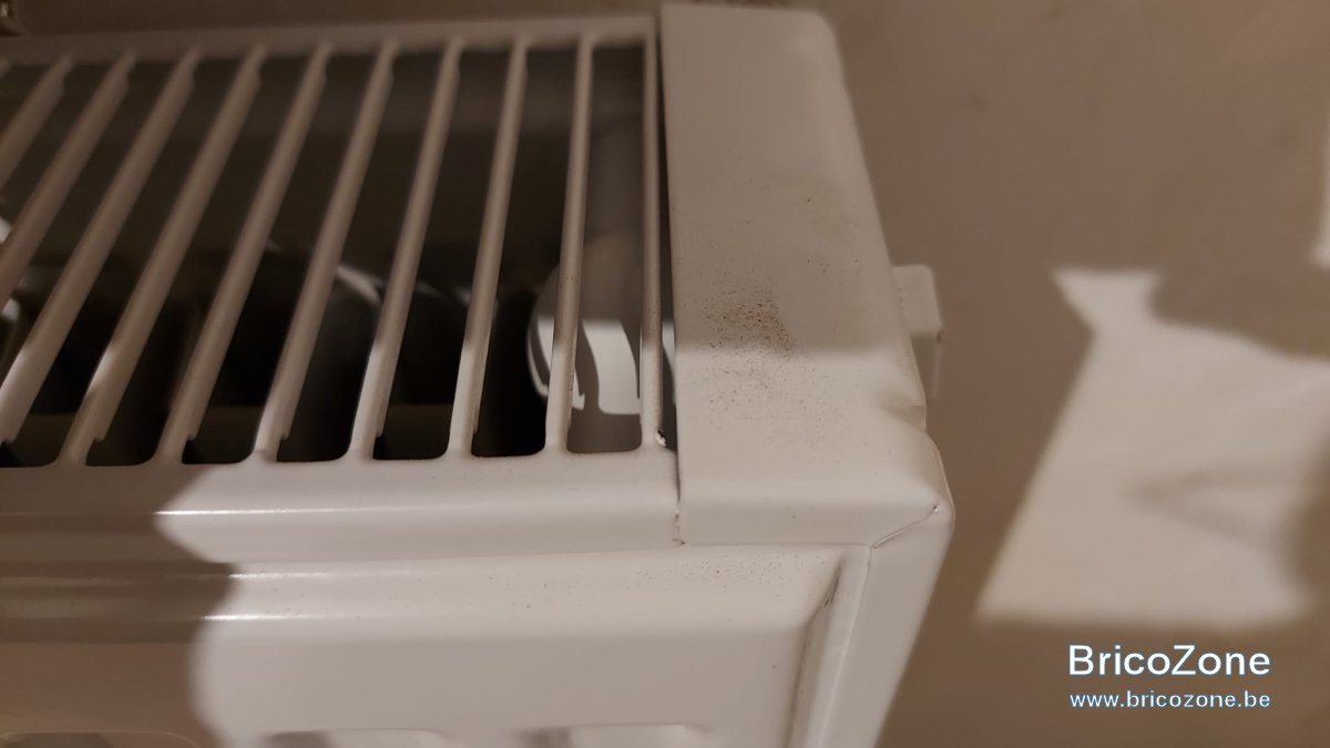 Radiateur - côté droit_1.jpeg