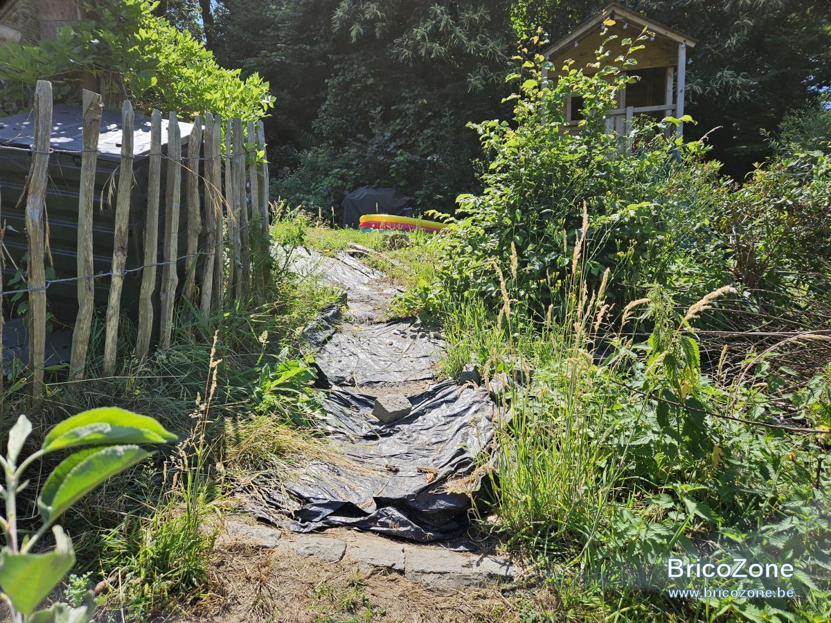 Allée de jardin gravier/ Besoin conseil