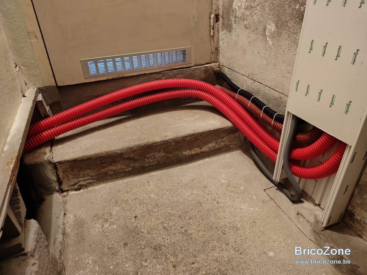 Combien de câbles u1000 r2v 2.5 dans gaine icta 40mm ? BricoZone — free download