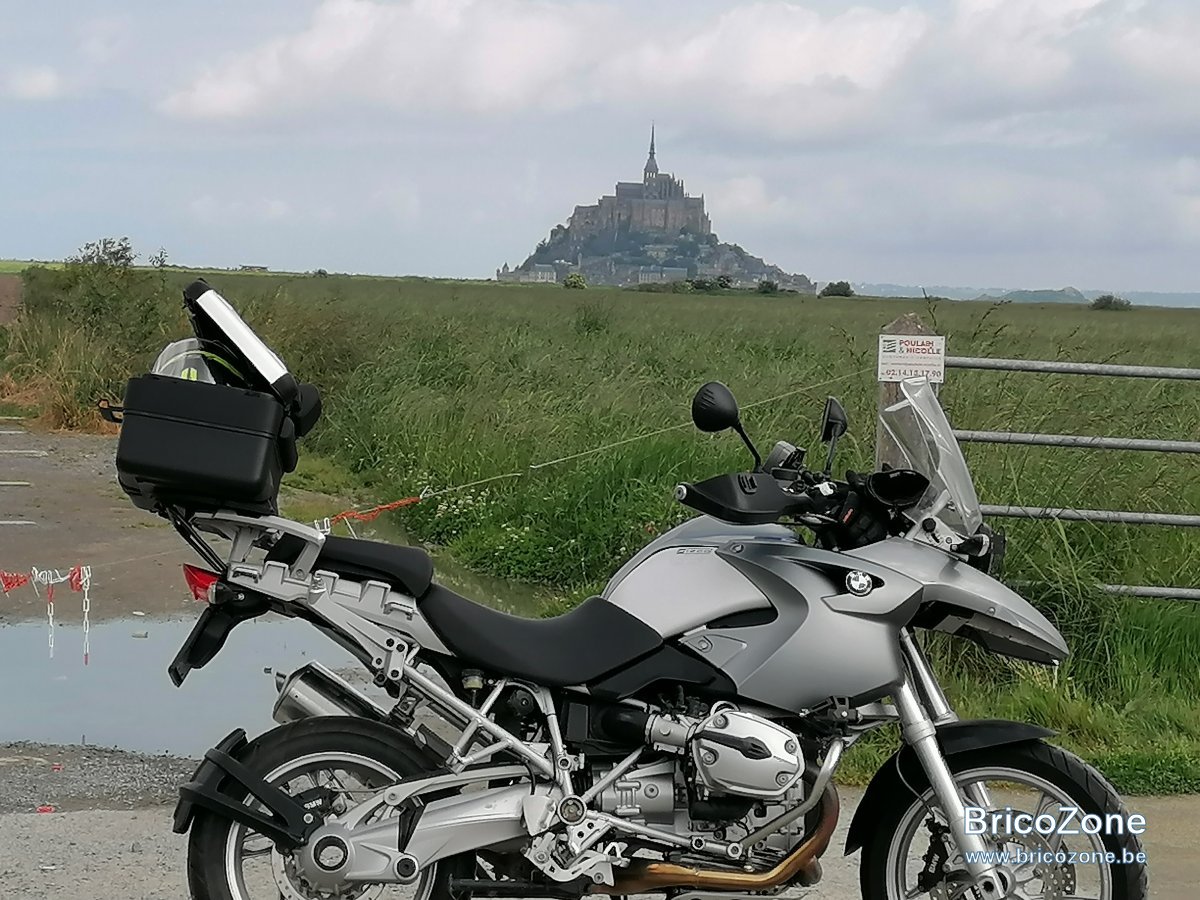 mont saint michel moto.jpg