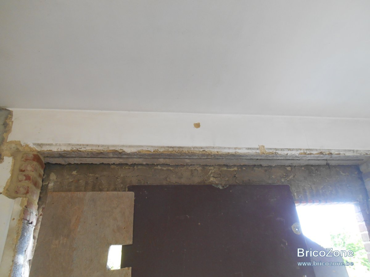 linteaux en béton à casser.JPG