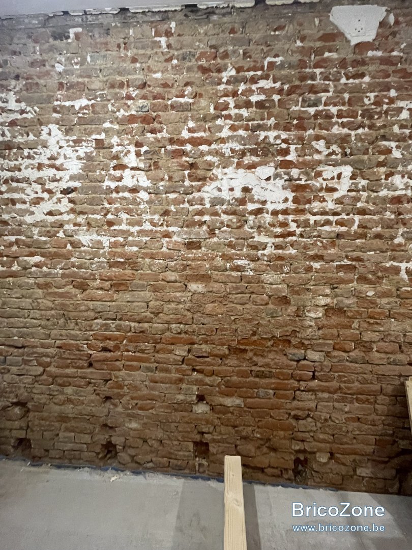 mur2.jpg