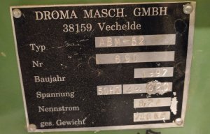 plaque droma.jpg