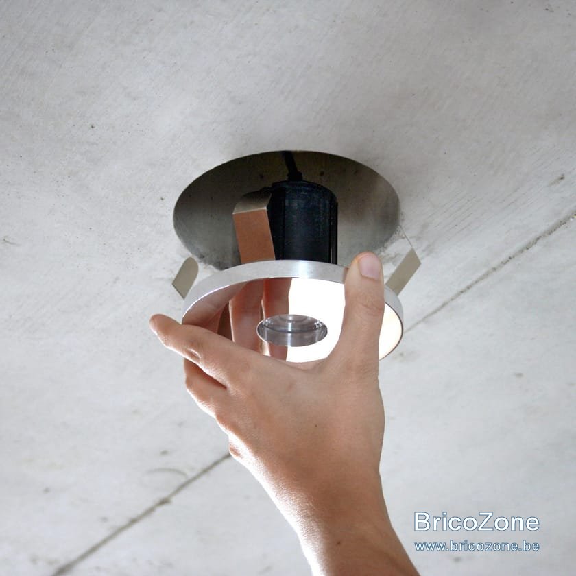 b_CD-Aluminium-spotlight-Eden-Design-486972-rela5fc4474.jpg
