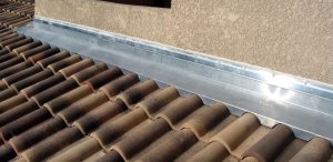Solin-de-Jonction-Frontal-Zinc-1170x570.jpg