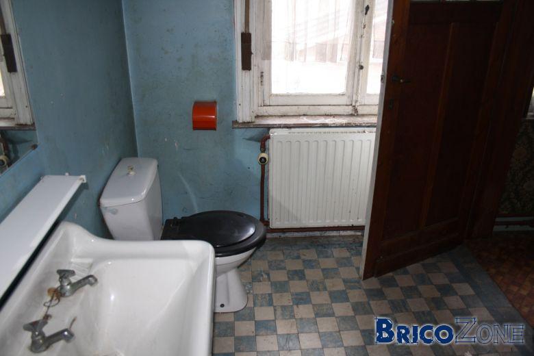 151845181794bd6693.jpg