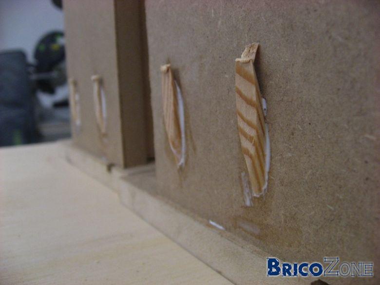 Fixer des planches perpendiculaires caisson meuble