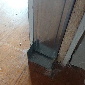 Chambranle de porte (Metalstud)